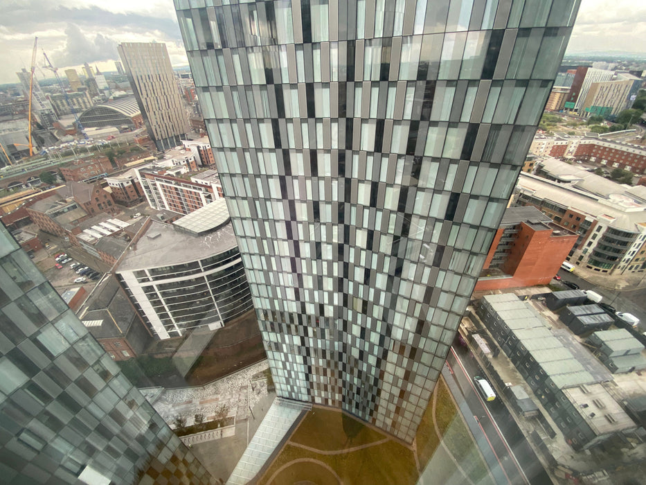 Deansgate Square - M15 4TW